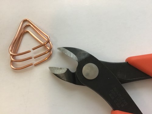 Kristal Wick's Too Hip to Be Square Earrings - , Contemporary Wire Jewelry, Coiling, Coiling Wire, Wire Coiling, Forging, Forging Jewelry, Jewelry Forging, Loops, Wire Loop, Wrapped Wire Loop, Texturing, too hip to be square earrings